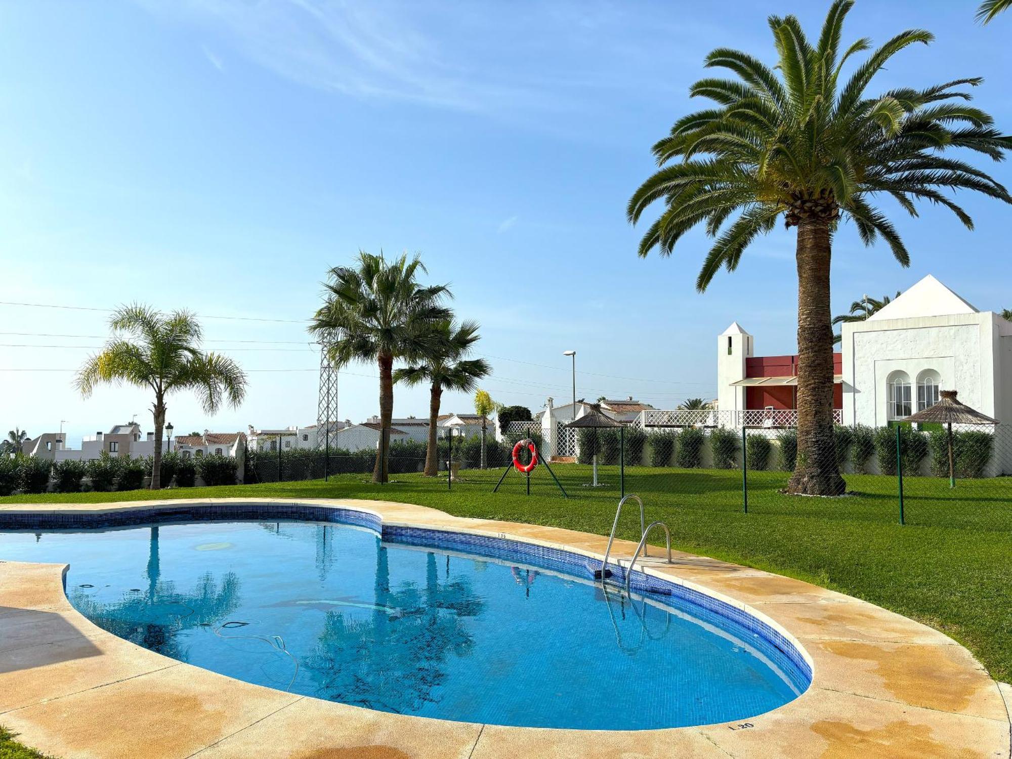 Urb. Alhambra II 15 Villa Nerja Buitenkant foto